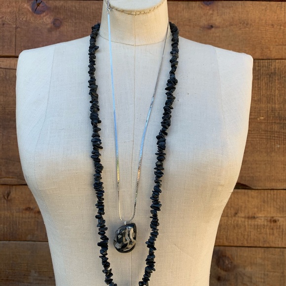 Pair Black Charcoal Gray Natural Stone Necklaces - Picture 7 of 9